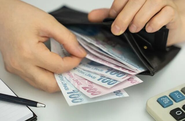 Akaryakıtta eşel mobil sistemi kalkacak mı? Merak edilen soruya yanıt geldi