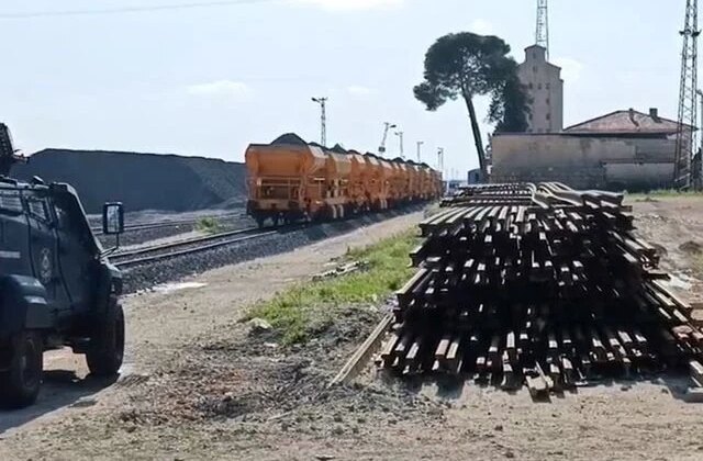 Akçakale’de mayına basan kadın ağır yaralandı