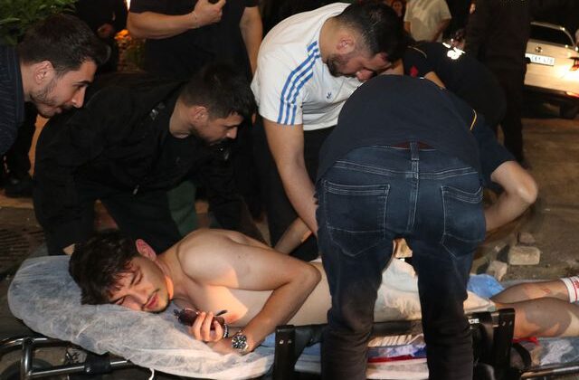 Antalya’da derbiyi izleyen Galatasaray taraftarı bıçaklı saldırıda yaralandı