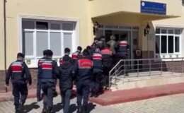 Jandarmadan şok baskın! Doktor ve eczacılar tutuklandı