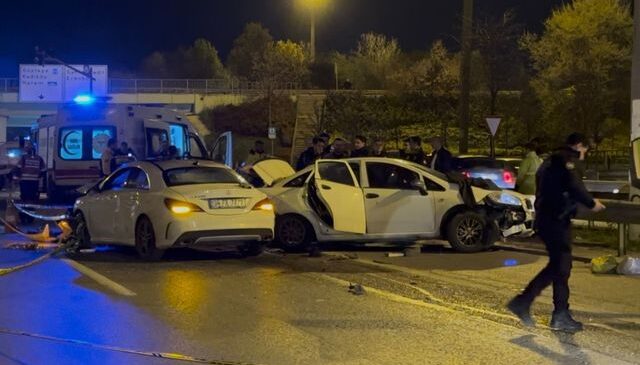 Bagajından eşya almak için arabadan indi, feci şekilde hayatını kaybetti