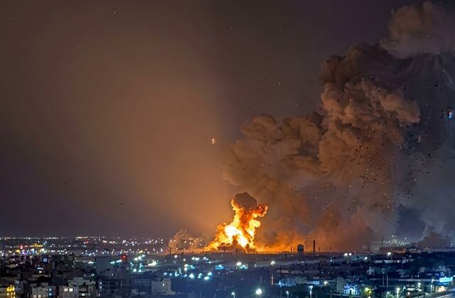 Ateşkes öncesi İran’a ağır darbe: Petrokimya ve alüminyum tesisleri vuruldu