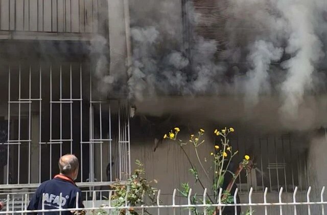 Aydın’da evde patlama sonrası yangın çıktı; engelli Arda Umut öldü, annesi yaralandı