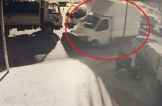 Biber yüklü kamyoneti çaldılar, biberleri satıp parasını harcayamadan yakalandılar