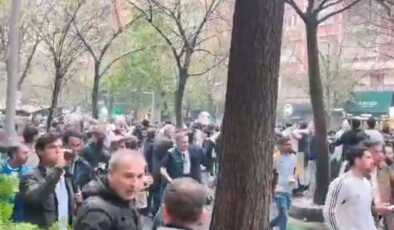 Bir rezillik daha! Dev maç öncesi yine “Zıplamayan Müslümandır” dediler