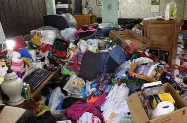 Biriktirme hastalığı felaketle bitti: 57 yaşındaki kadın kendi evinde eşyaların altında can verdi