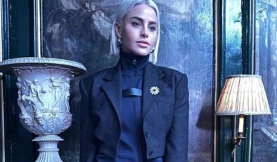 Büşra Pekin gözaltına alındı