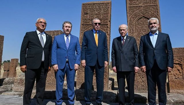 Cumhur İttifakı ortağından asgari ücrete zam çağrısı