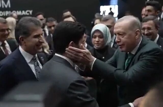 Cumhurbaşkanı Erdoğan ile IKBY Başkanı Barzani arasında sıcak görüntüler