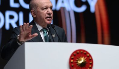 Cumhurbaşkanı Erdoğan üstüne basa basa uyardı: Tehlikeli bir eşikteyiz