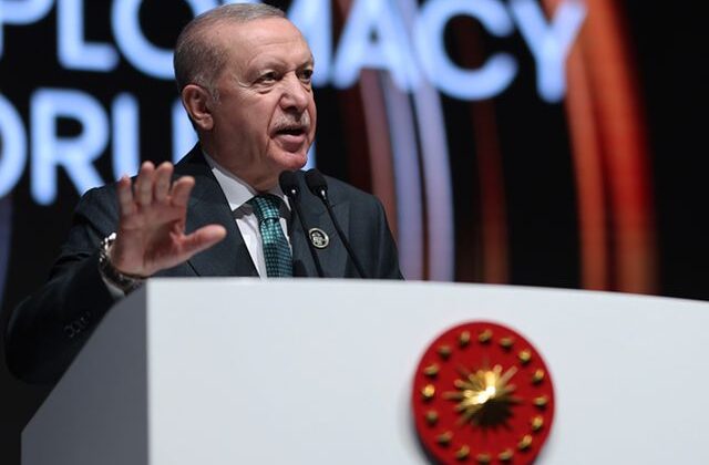 Cumhurbaşkanı Erdoğan üstüne basa basa uyardı: Tehlikeli bir eşikteyiz