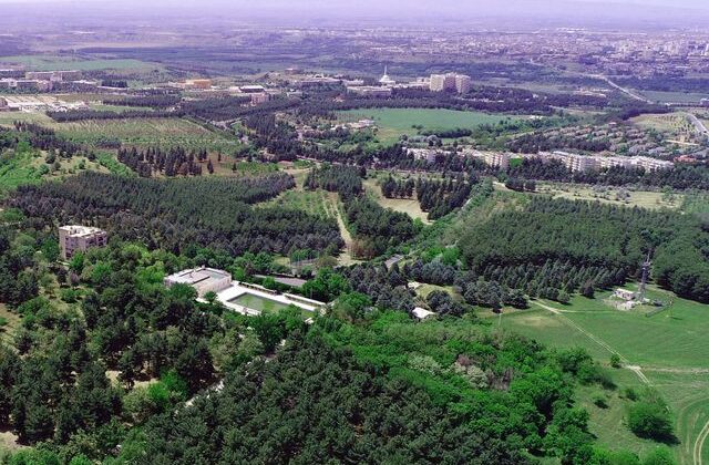 Dicle Üniversitesi’nin kampüsünde petrol bulundu! 6 sondaj kuyusu açılacak