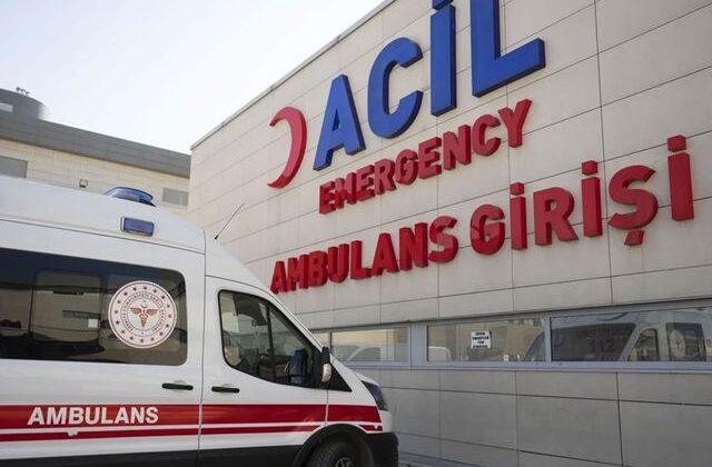 Diş ağrısına akılalmaz çözüm! Üçünü karıştırıp kafaya dikti