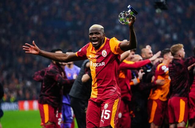 Dünya devi gemileri yaktı! Osimhen’i alabilmek için 5 yıldız isimle yollarını ayırıyorlar