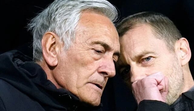 Dünya Kupası’na gidemeyince koltuğu bıraktı