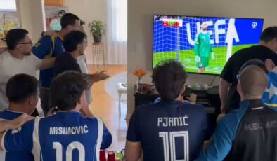 Dünya Kupası’na katılmalarını tekbir getirerek kutladılar