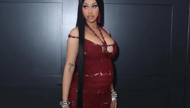 Dünyaca ünlü rapçiden Türkçe şarkı sürprizi! 164 milyon takipçisiyle paylaştı