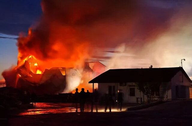 Edirne’de kereste fabrikasında yangın
