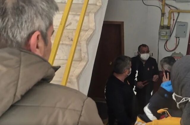 Yalnız yaşayan yaşlı adam evinde ölü bulundu