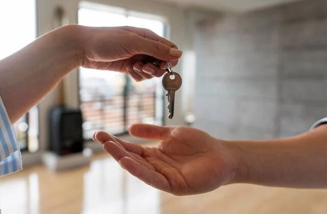 Emlakta yeni dönem! Güvenli ödeme sistemi 1 Temmuz’da başlıyor