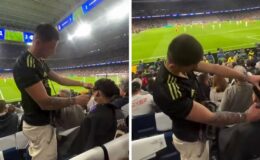 En sonunda bunu da gördük! Maçın ortasında tıraş oldu