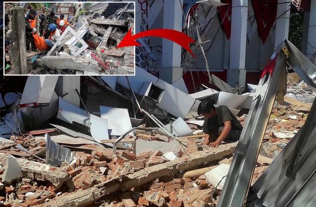 Endonezya’da 7,4 büyüklüğünde deprem