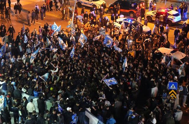 Erzurum’da Süper Lig coşkusu caddelere sığmadı
