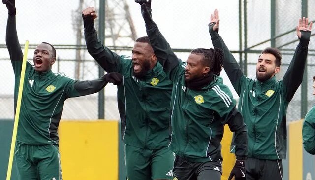 Esenler Erokspor, Süper Lig için kazanıp Amedspor’un puan kaybını bekleyecek