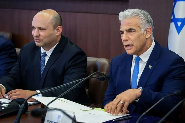 eski israil basbakani bennett ve ana muhalefet 19782849 7369 o