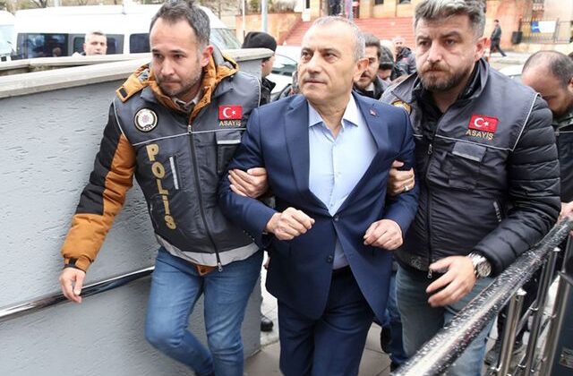 Eski Tunceli Valisi Tuncay Sonel’in para aktardığı iddia edilen Mehmet Aca’nın ismi caddeye verilmiş