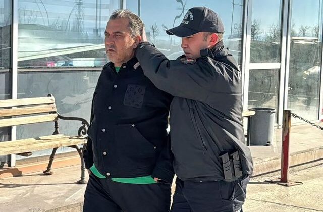 Eşme Belediye Başkanı Tozan görevden alındı