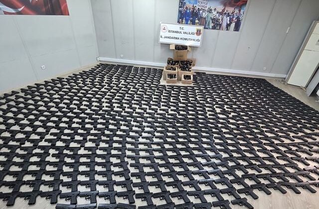 Hepsi İstanbul’da ele geçirildi! Resmen cephanelik