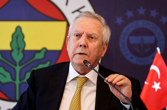 Fener taraftarı derbi sonrası Aziz Yıldırım’ın adını haydırdı