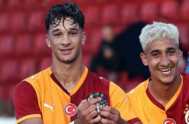 Fenerbahçe, Galatasaray’dan bir transfer daha yaptı