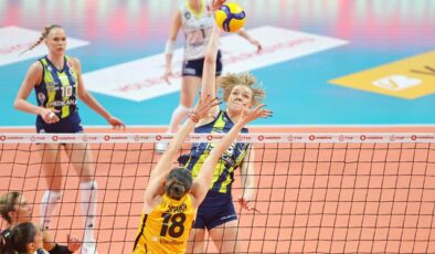 Fenerbahçe Medicana forması giyen Agnieszka Korneluk kariyerini noktaladı