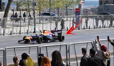 Formula 1 aracı İstanbul sokaklarında:  Bir anda geçti, neye uğradığımı şaşırdım