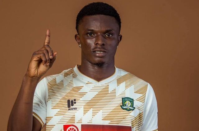 Futbol dünyası şokta! Genç futbolcunun kafasına sıktılar