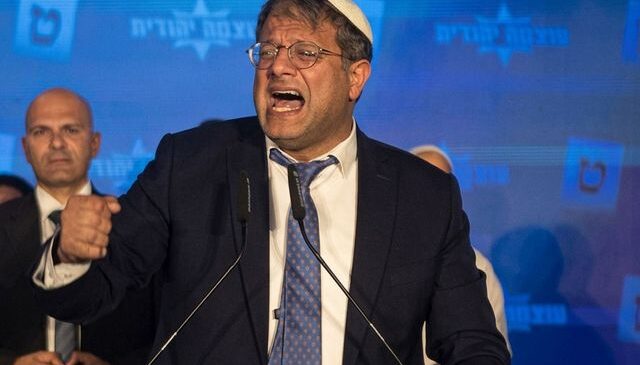 Galatasaray’ın eski yıldızı, kendisini tehdit eden İsrailli Bakan’a ağzının payını verdi