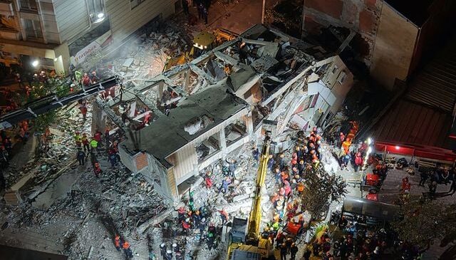 Gebze’de yıkılan binayla ilgili ikinci raporda, olayın metro ile ilgili olmadığı belirtildi