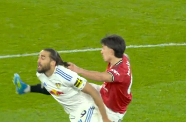 Geceye damga vuran kırmızı kart! Hakem tereddüt etmedi