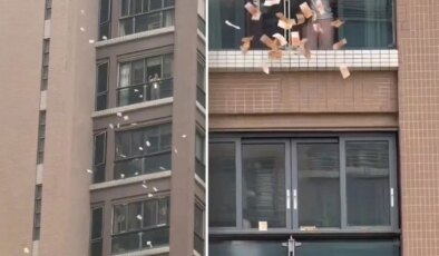 Gökten servet yağdı: Pencereden aşağı milyonları savurdu