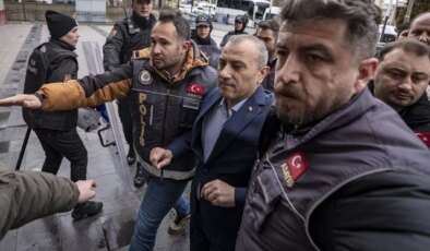 Eski Tunceli Valisi Tuncay Sonel tutuklandı