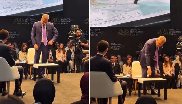 Hakan Fidan çantasından haritayı çıkardı, “Coğrafya kader midir” sorusunu yanıtladı