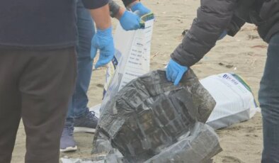 Dalgalar kıyıya sürükledi, polis alarma geçti! İçinden bakın ne çıktı