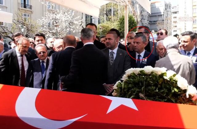 Hüsamettin Cindoruk’un cenazesinde soğuk rüzgarlar! Bakışlara dikkat