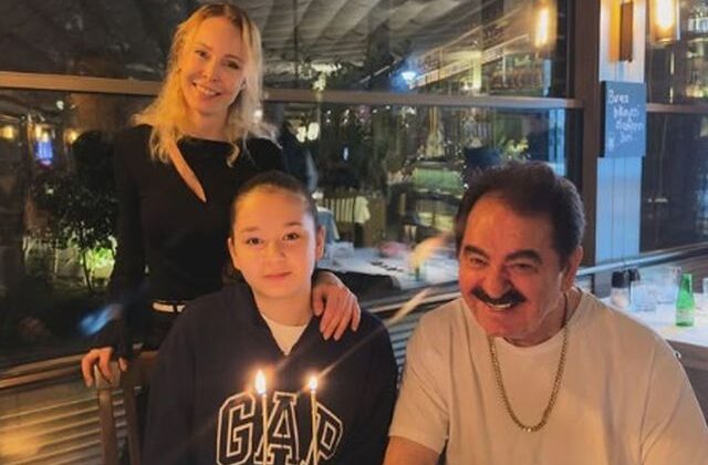 İbrahim Tatlıses küçük kızı için pasta başına geçti