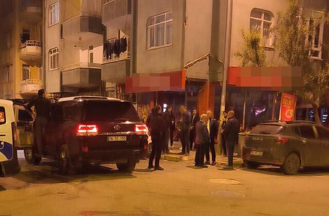 Dehşet evi! 2 kişi silahla vurulmuş şekilde ölü bulundu