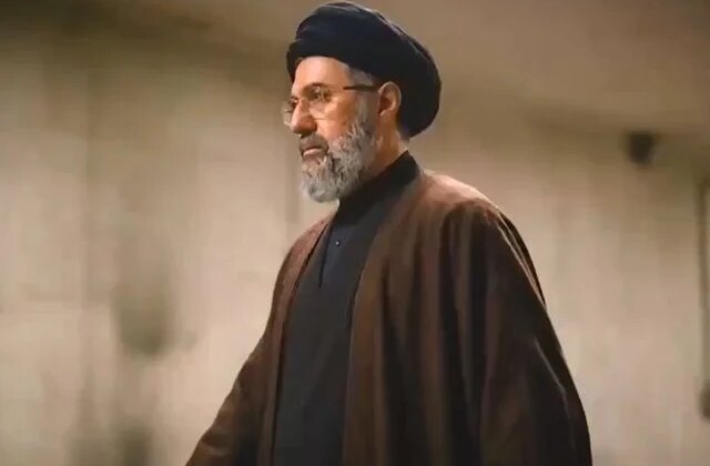 İlk kez görüntülendi! Mücteba Hamaney operasyon odasında