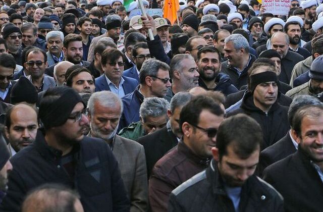 İran, ABD ve İsrail’le işbirliği yapan 100’den fazla kişinin mal varlığına el koydu