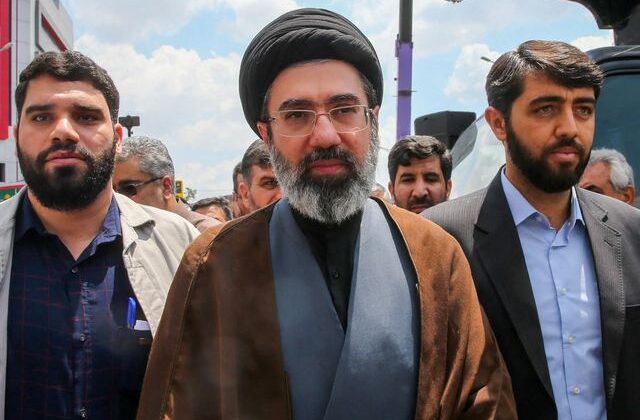 İran’da din adamlarından nükleer fetva için “yeniden değerlendirme” çağrısı